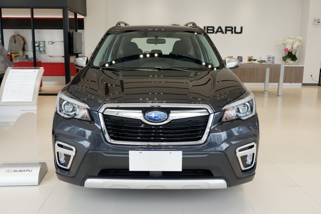 Giá xe Subaru Forester 2021