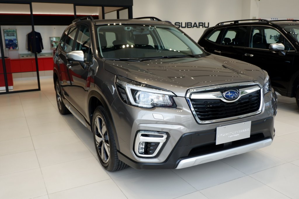 Giá xe Subaru Forester
