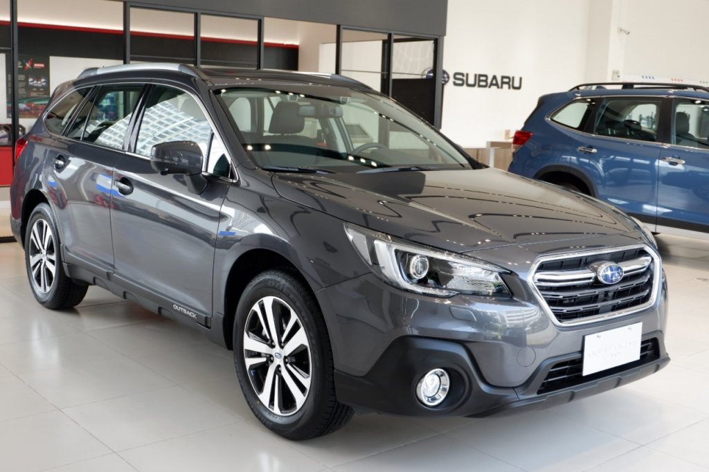 Giá Xe Subaru Outback 2018